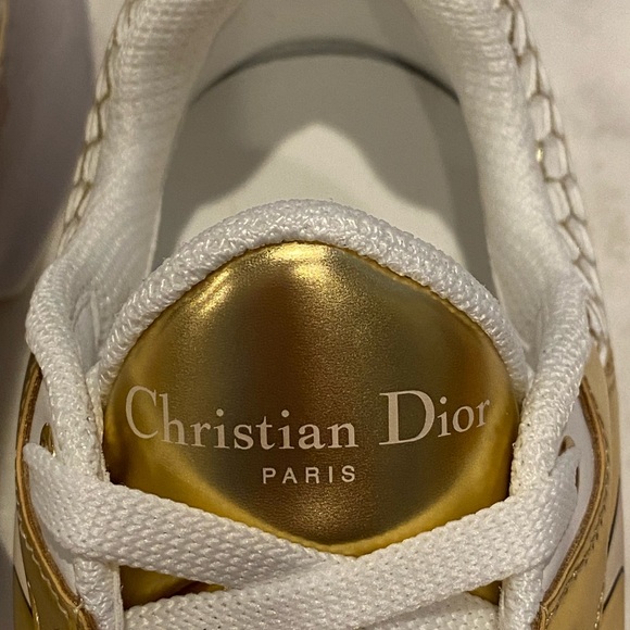 NIB Women’s Authentic Dior Vibe White & Metallic Gold Mesh and Leather Sneakers - Picture 8 of 15